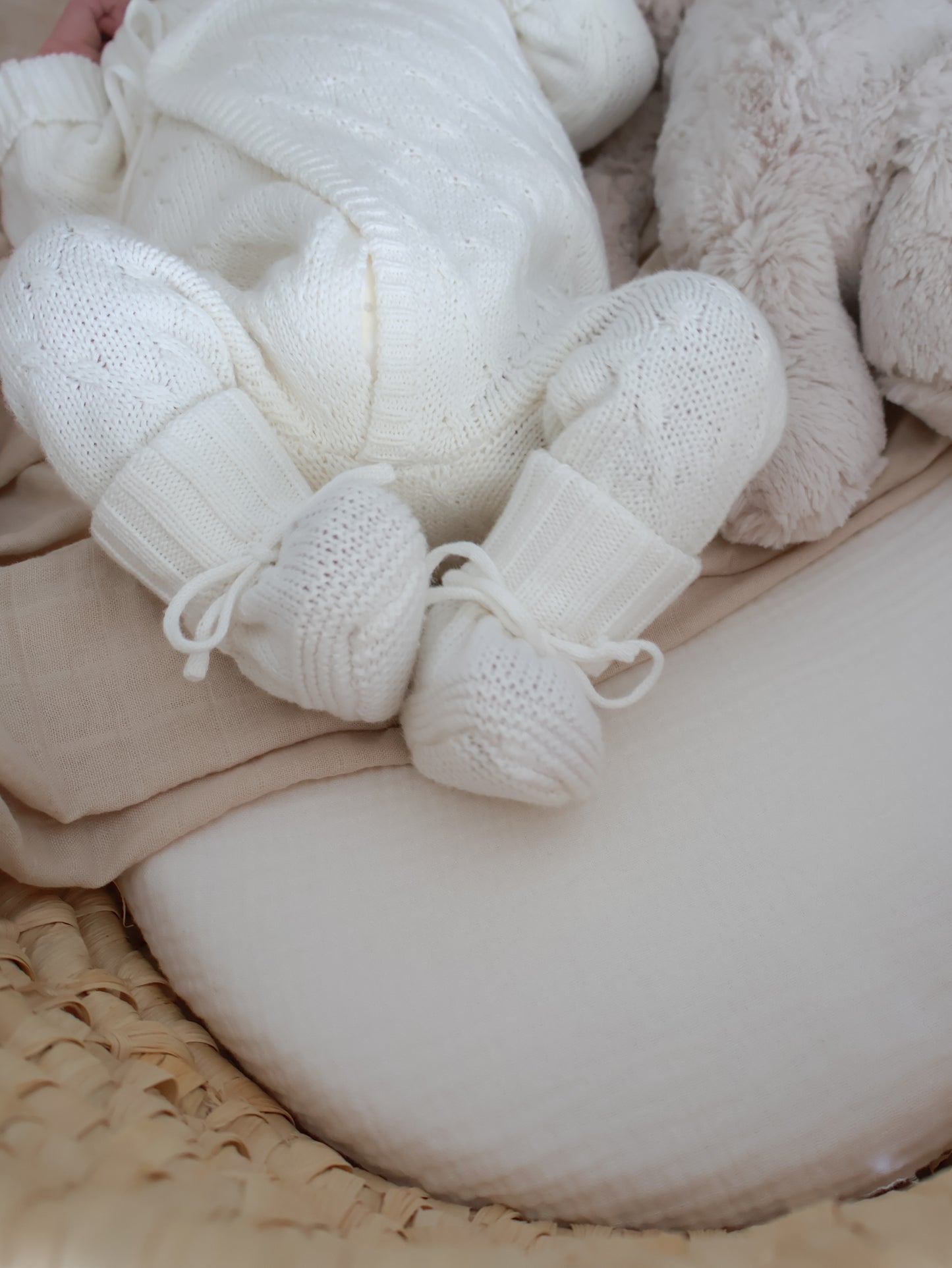 THE ZEYA BOOTIES | MILK